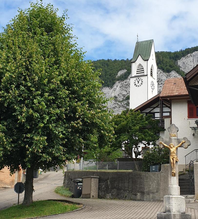 Hotel Gasthof Kreuz Welschenrohr Luaran gambar